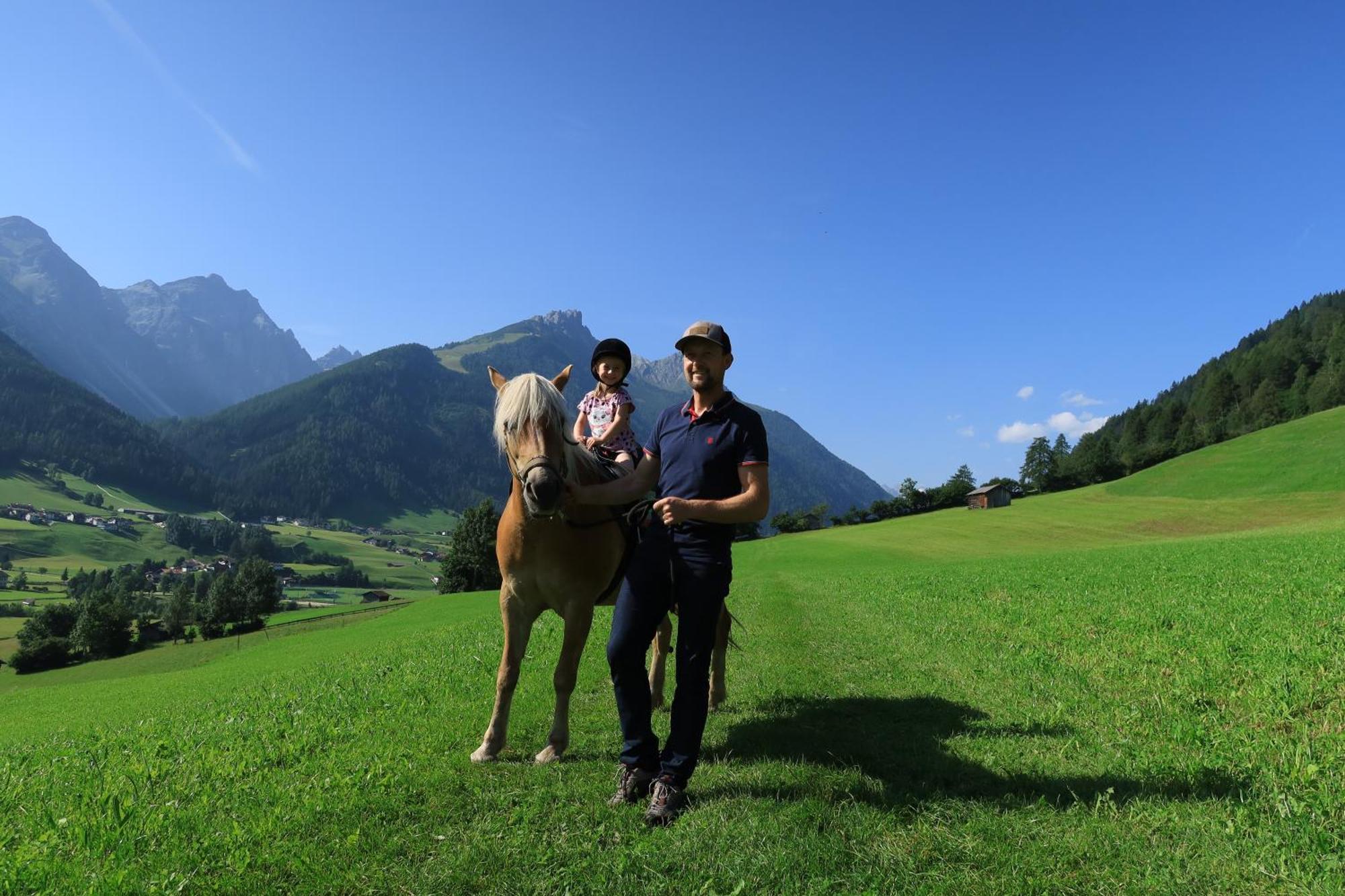 Omesbergerhof Villa Neustift im Stubaital Luaran gambar