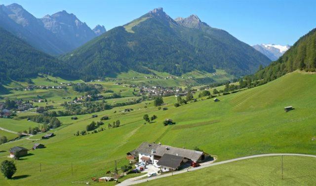 Omesbergerhof Villa Neustift im Stubaital Luaran gambar